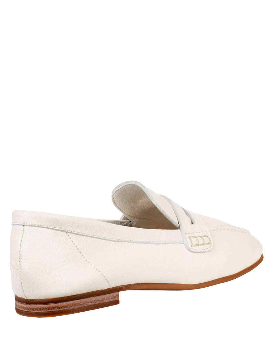 Dolci Firme Janene Milk Loafer