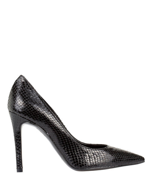 Bianca Buccheri Abella Black Pump