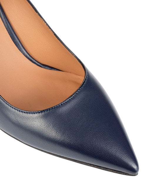 Bianca Buccheri Constantine Navy Pump